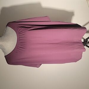 LOFT Plus Size 24/26 Women's Back Cut Out (Soft Berry) Short Sleeve Shirt